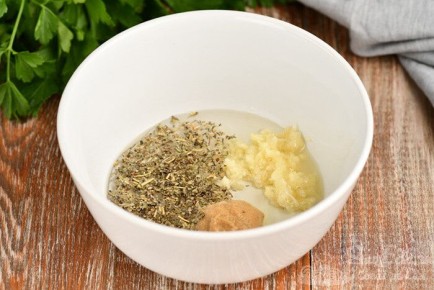 Вкусные овощные салаты с универсальной заправкой, которые стоит попробовать