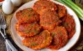 Необычные котлеты из лука и манки: простой способ удивить гостей