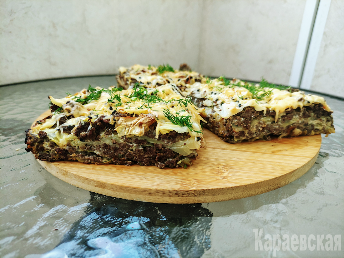 Слоеная запеканка из капусты и субпродуктов: вкусно и полезно