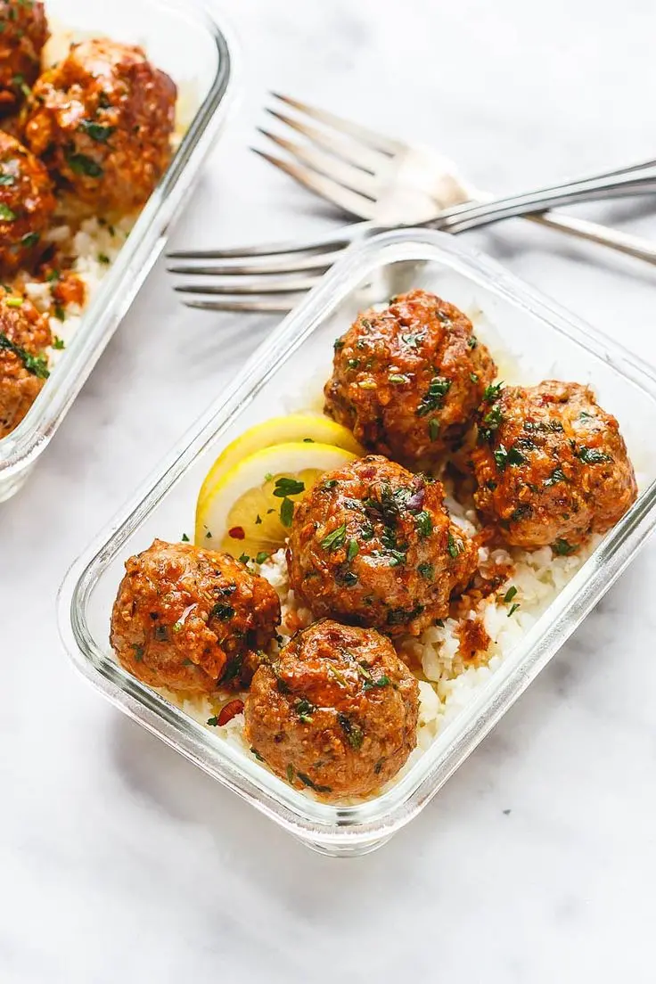 Рецепт рыбных фрикаделек в ароматном томатном соусе