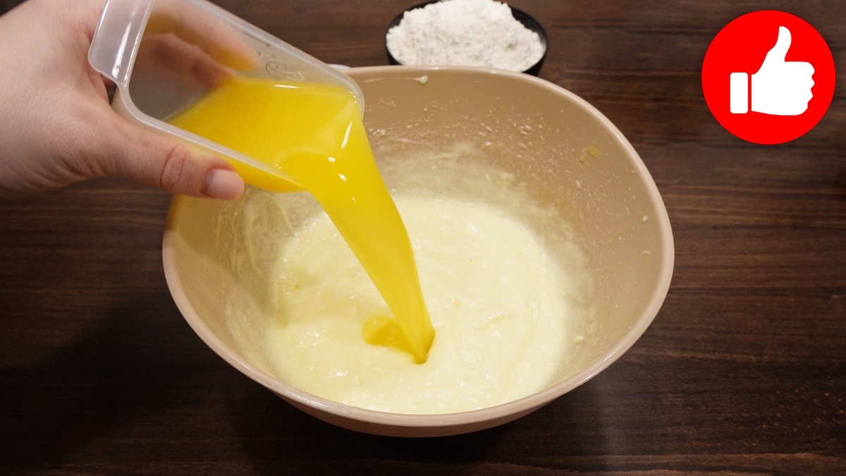 Ароматный пирог с апельсинами: простой рецепт для мультиварки