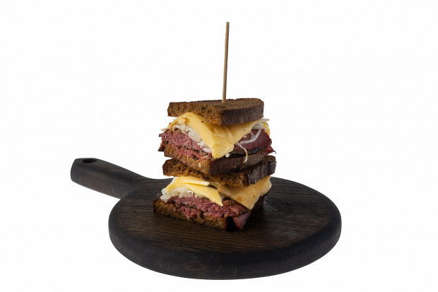 История и Рецепт классического сэндвича «Рубен»