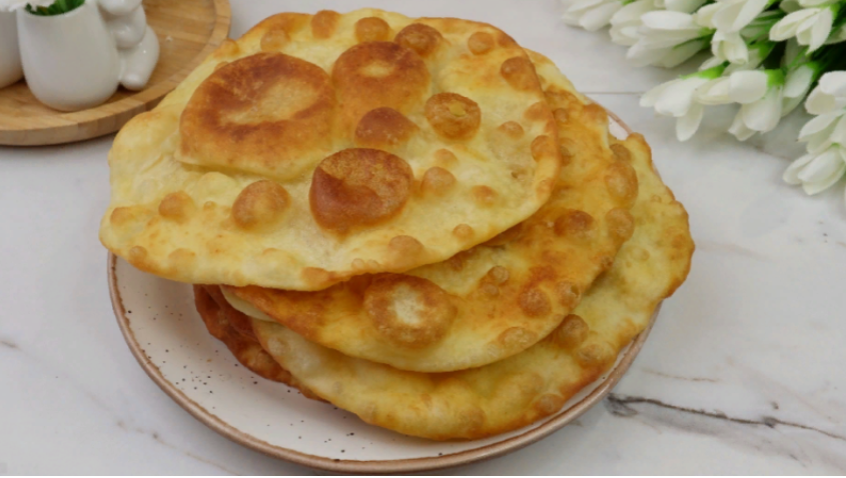 Пуховые лепешки на кефире: простой рецепт для ежедневного наслаждения