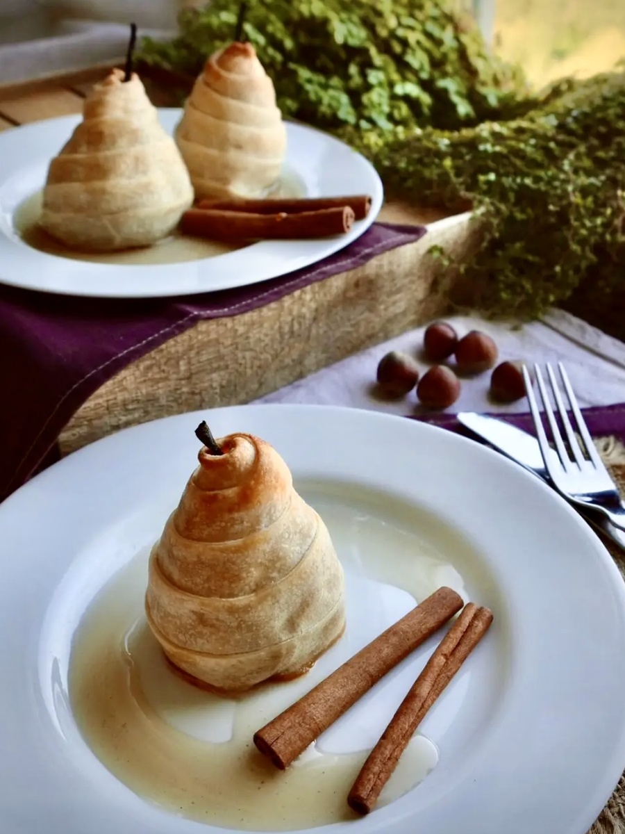 Нежные груши в слоеном тесте: идеальный десерт для любого времени года