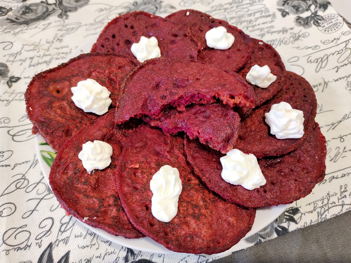 Яркие свекольные оладьи: любимое блюдо для всей семьи