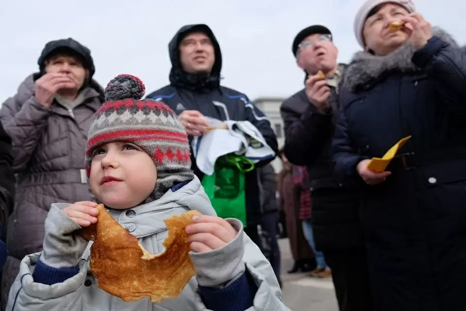 Масленичные радости у кафедрального собора: начинается праздник для всей семьи