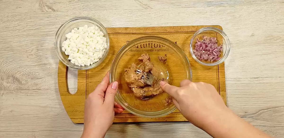 Непревзойденная закуска из печени трески: идеальное угощение для новогоднего стола