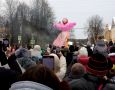 Юхнов встречает Масленицу: традиции и веселье на центральной площади