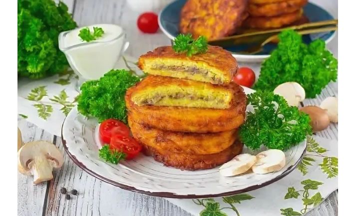 Драники с грибами как удобный семейный вариант быстрого ужина