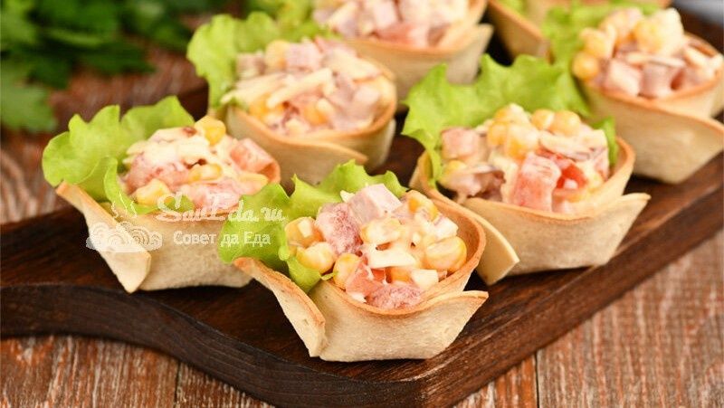 Необычные и быстрые мясные салаты для праздничного стола